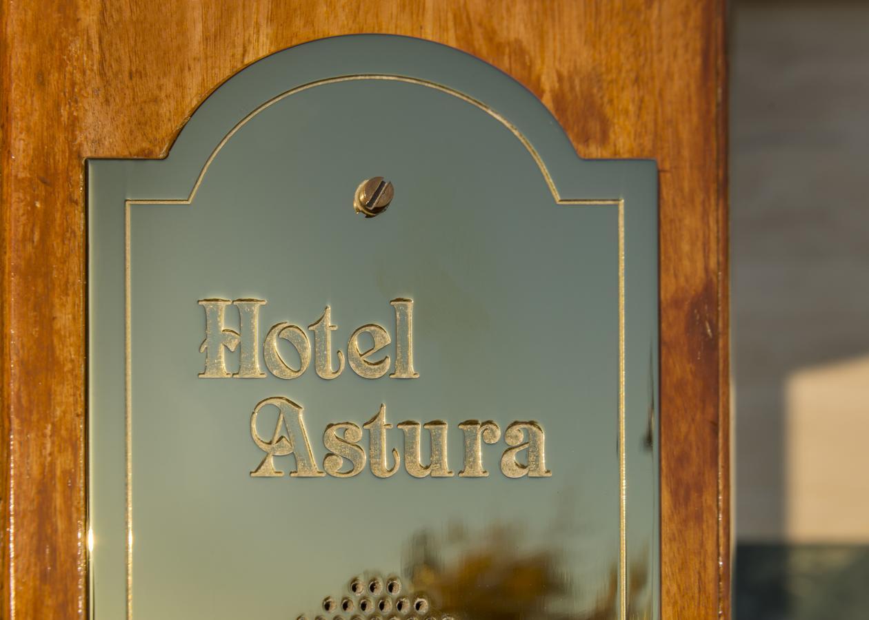 נטונו Astura Palace Hotel מראה חיצוני תמונה