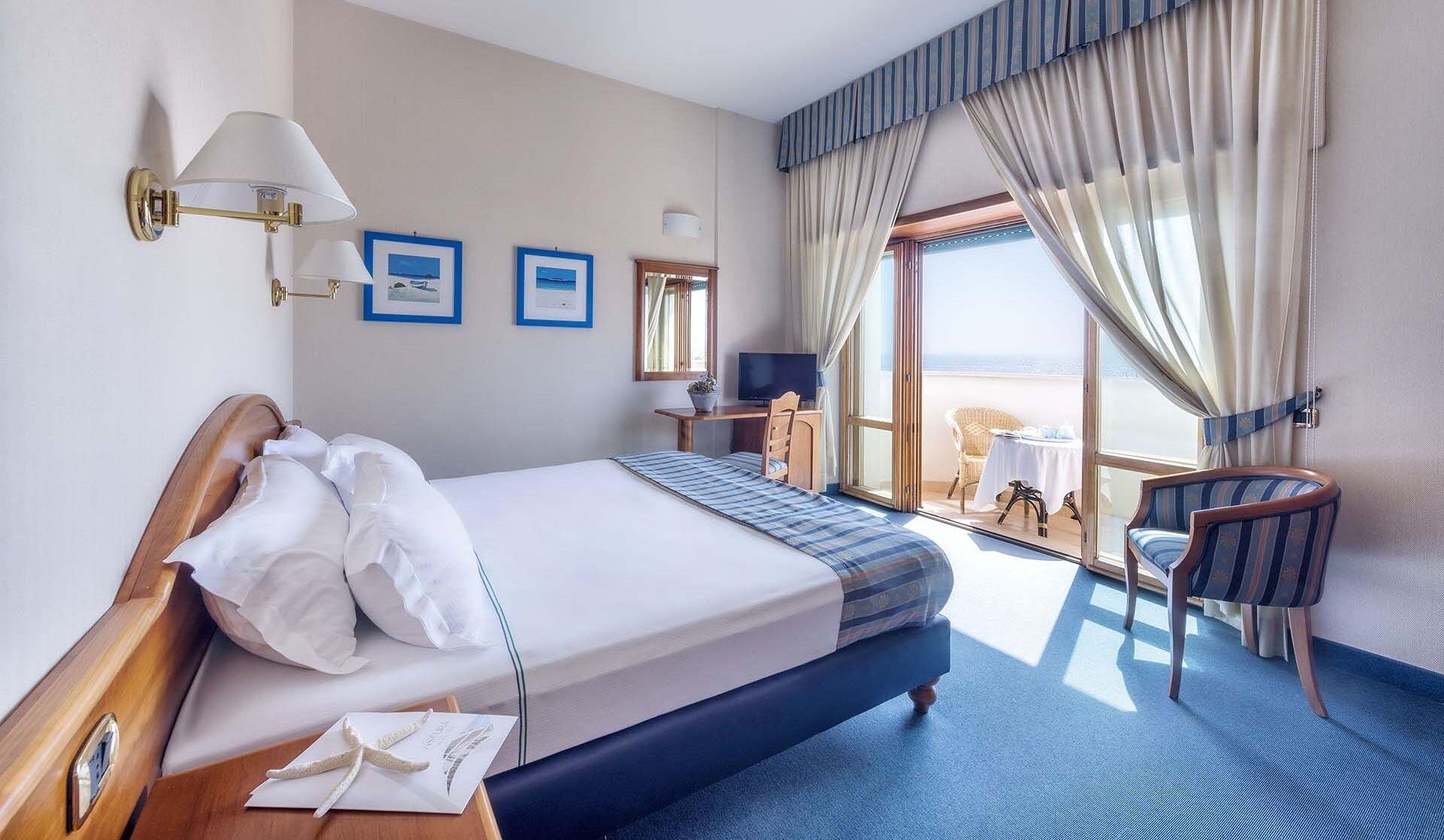 נטונו Astura Palace Hotel מראה חיצוני תמונה